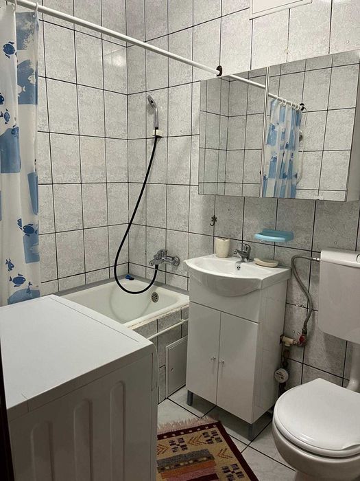 Garsoniera de inchiriat