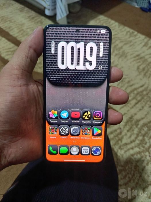 Poco F3 8/256GB SOTILADI igravoy telfon