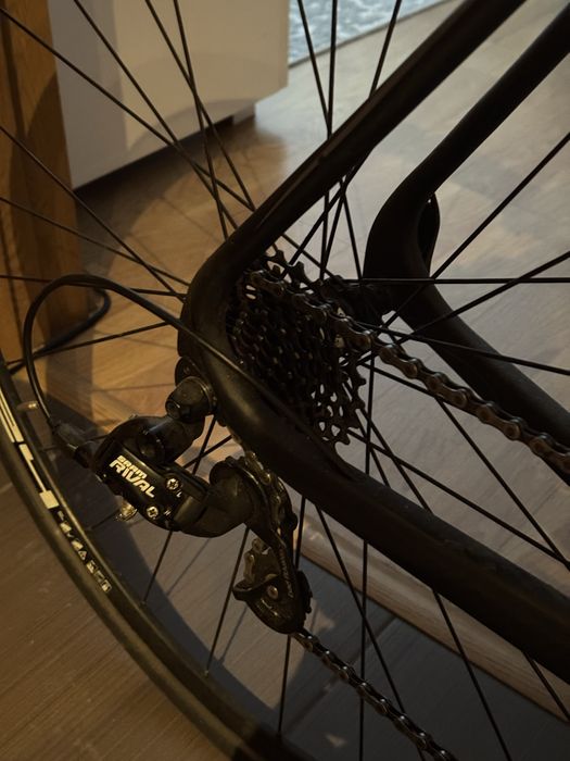 Cursiera carbon marimea L 54 cm
