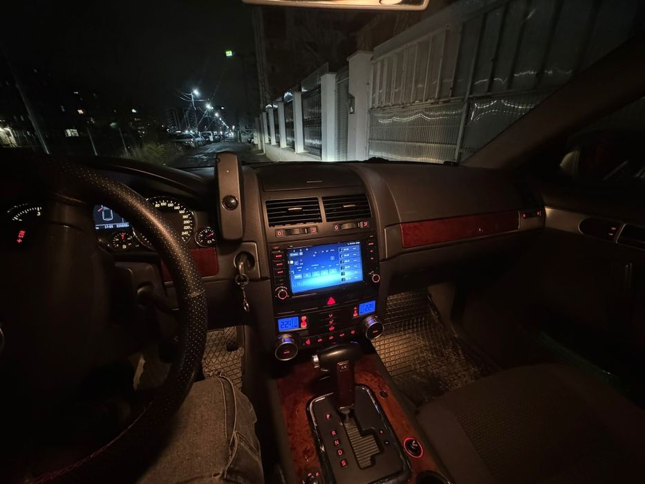 Navigatie Android VW Touareg Waze YouTube GPS BT