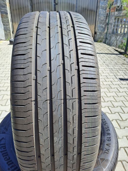 Vind anvelope de vara Continental 235x55x19  in stare noua