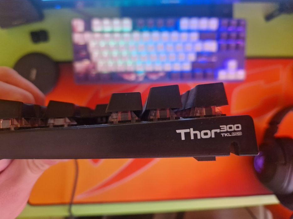 Genesis Thor 300 TKL RGB