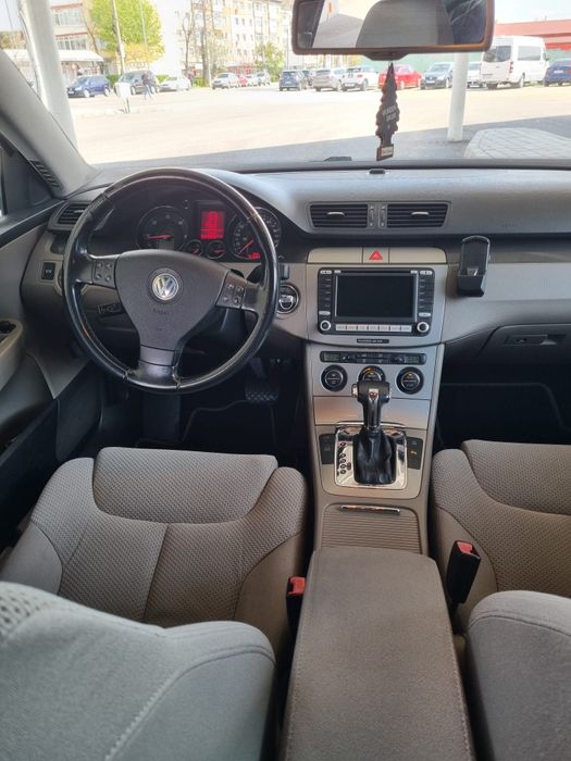 Vând Passat Break Full Options