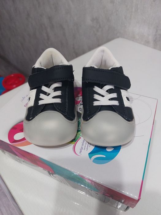 Кросовки размер 22