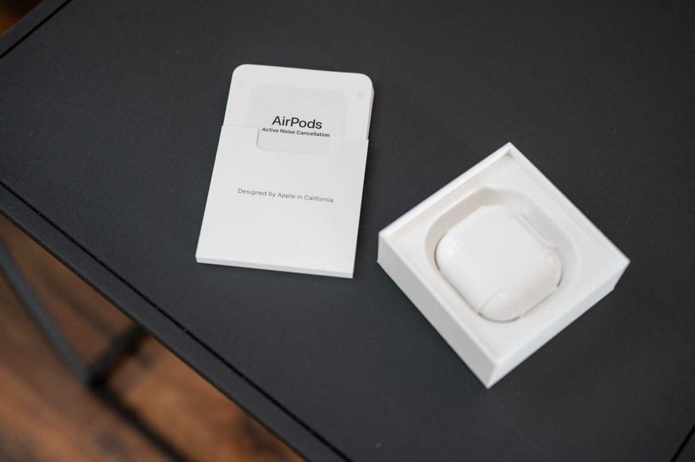 Vand AirPods 4 [Sigilate]