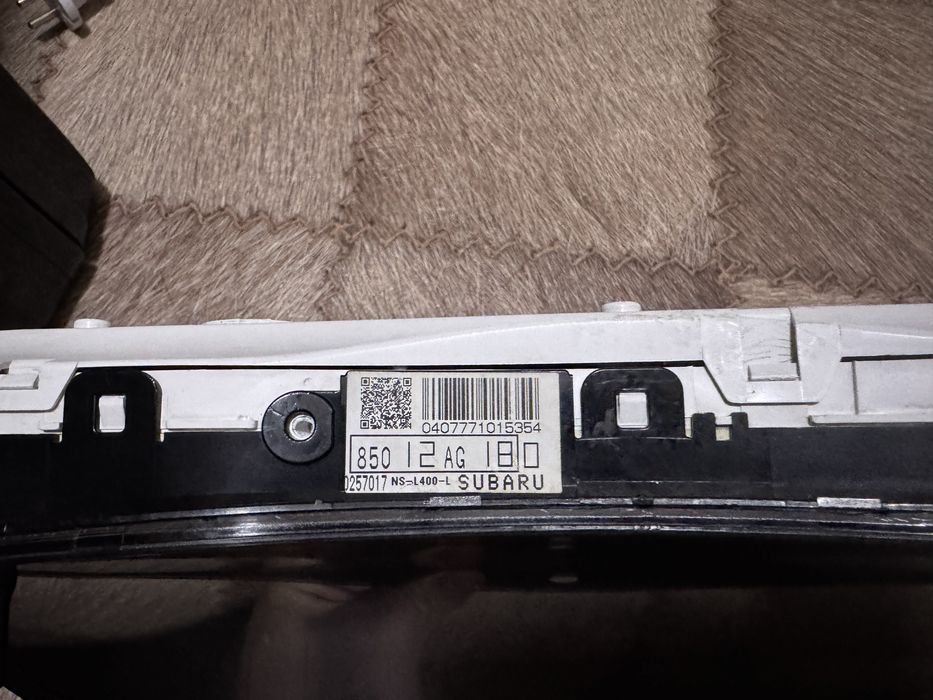 Приборная панель Subaru