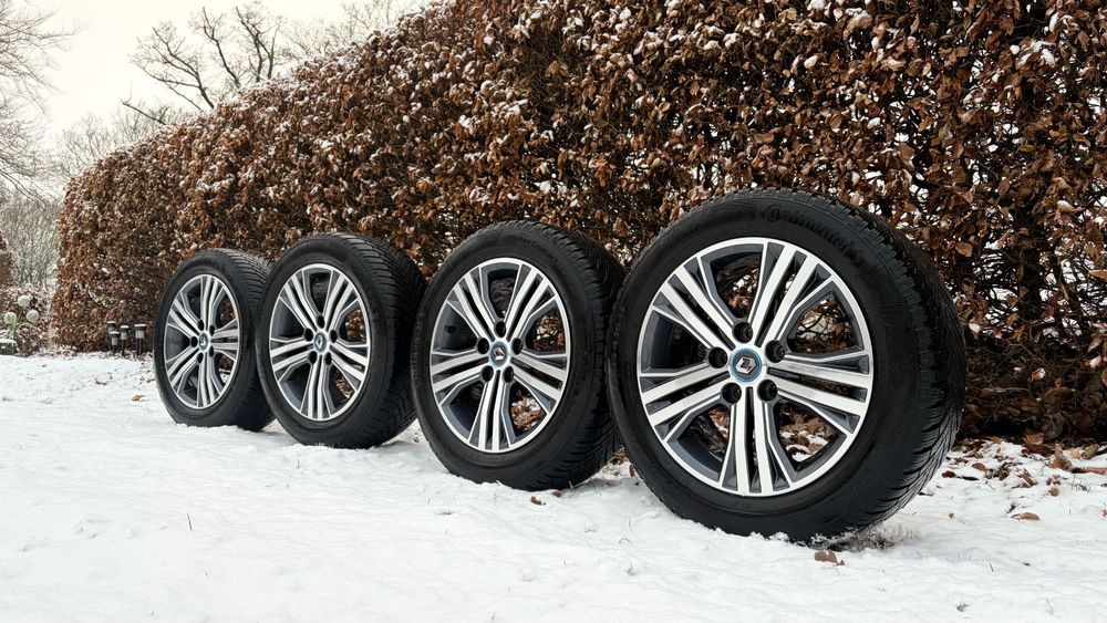 Оригинални джанти 5x114.3 с гуми Continental 205/55/16