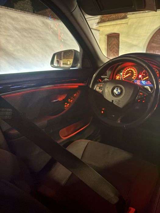 Bmw seria5 520d an 2011