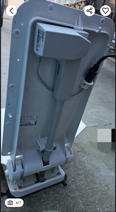 Lift pentru cada baie AquaTec, persoane cu dizabilitati