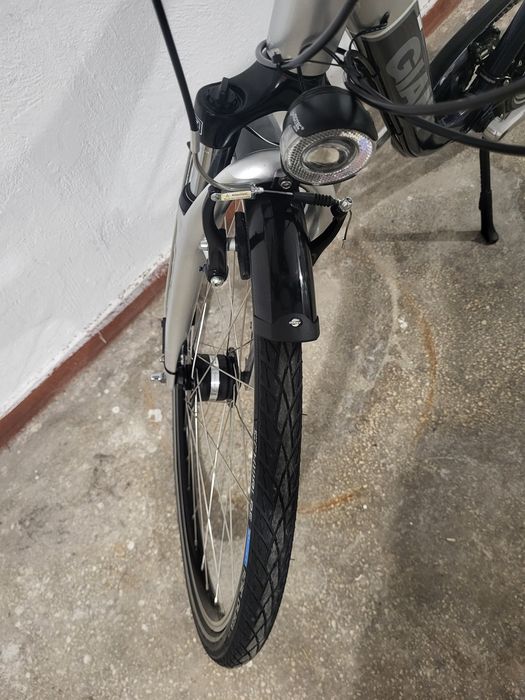 Bicicleta dama Giant Tourer RS,roti pe 28 inch