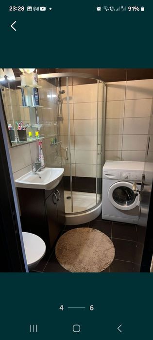 Închiriez  garsoniera