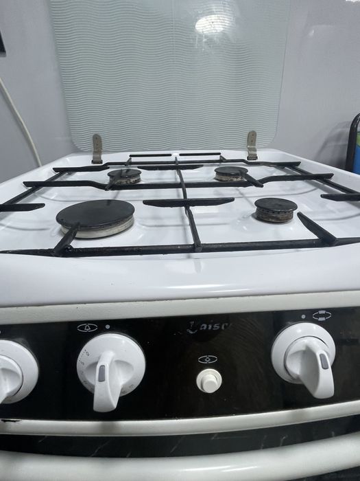 Продам газову плиту