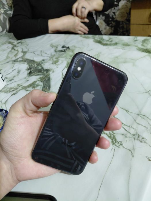 Продам айфон Х срочно