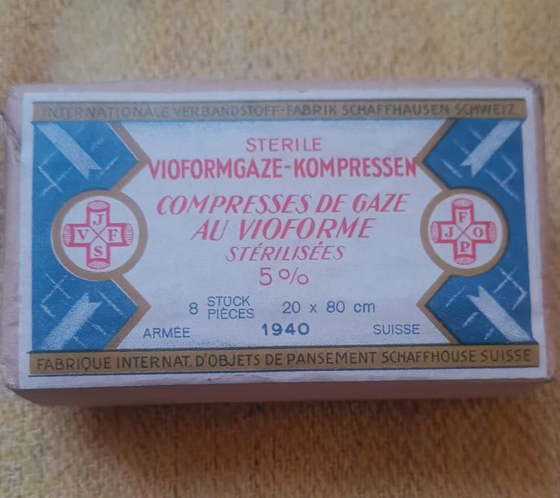 Стари бинтове от Швейцарската армия