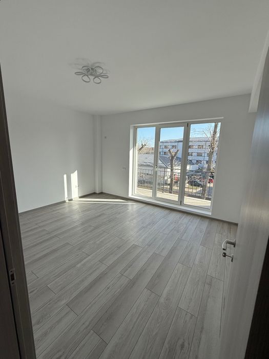De inchiriat apartament 2 camere