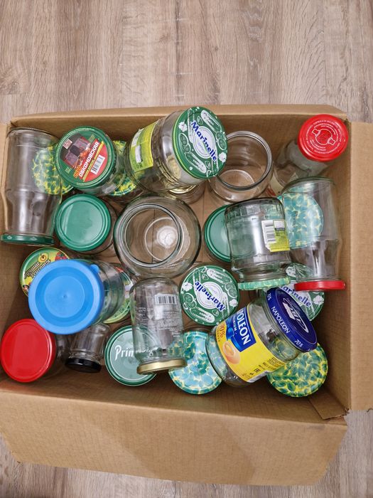 Банки стеклянные