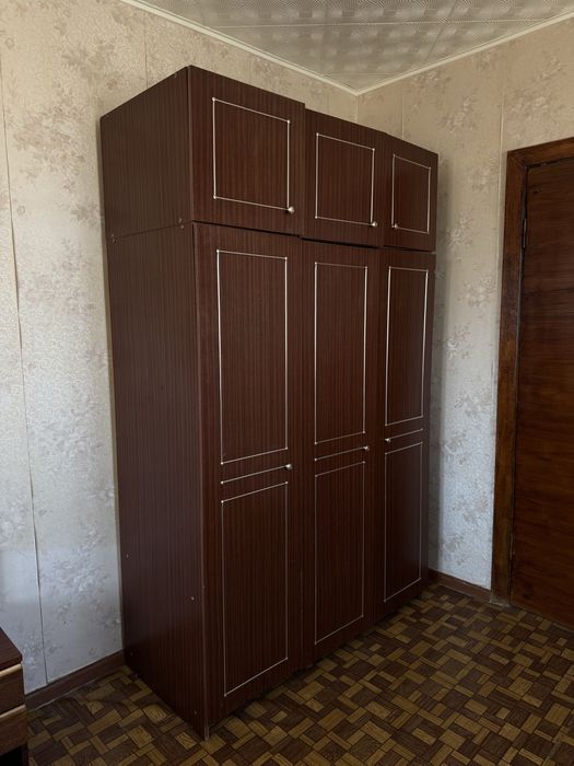 Продам шкаф в спальню