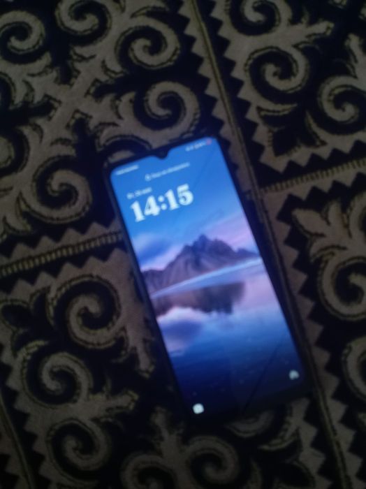 Продам телефон vivo y27s