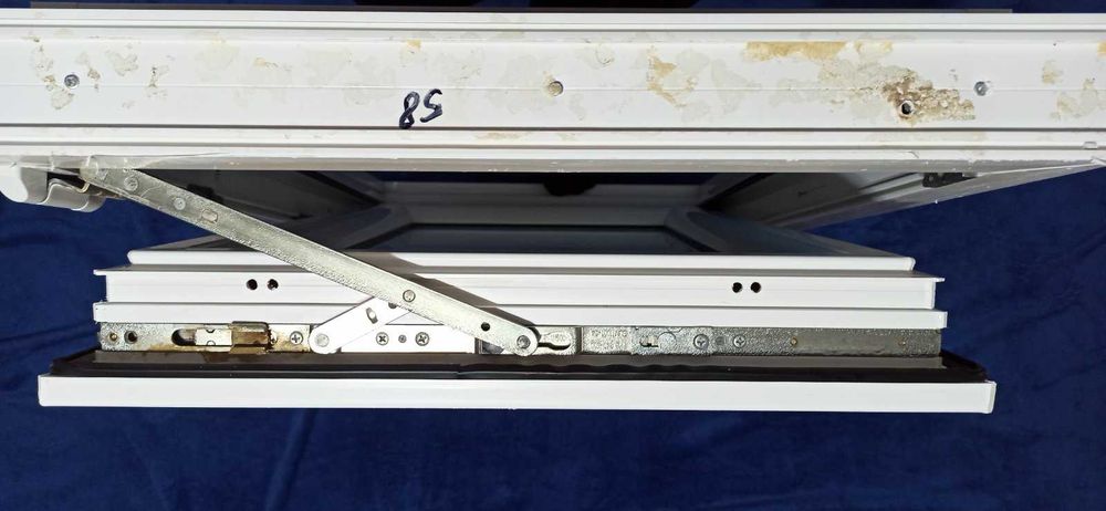 PVC прозорец  подходящ и за баня