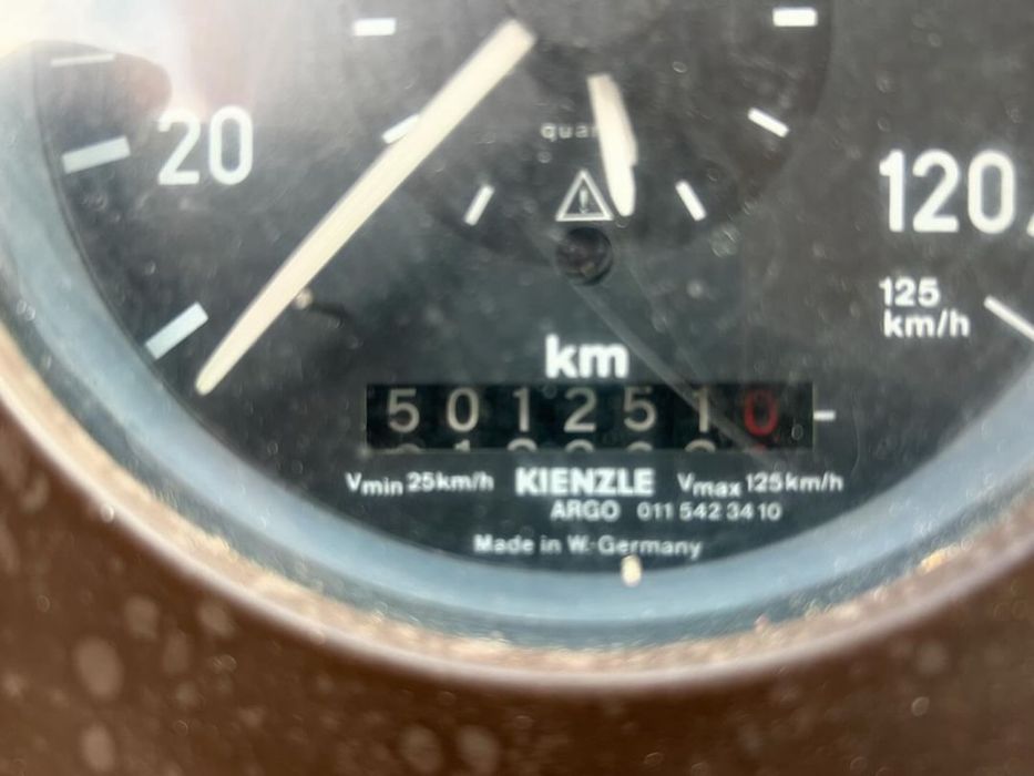 Mercedes 814 1988