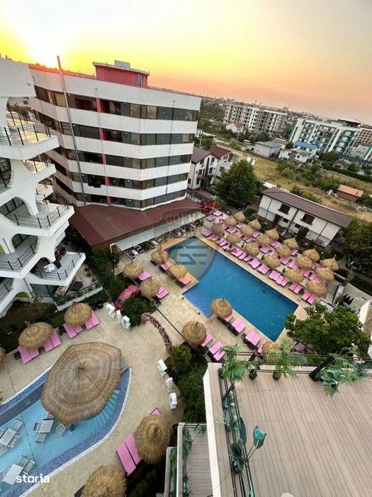 Restaurant + Piscina | 905mp teren | Afacere la cheie |Mamaia Nord