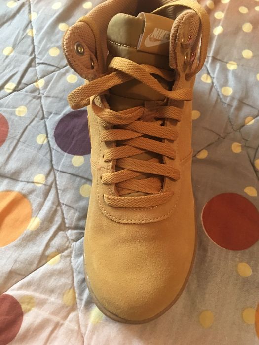 Vand Bocanci Nike Hoodland Suede