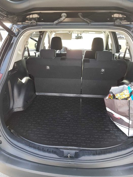 Toyota RAV4  4WD 2.2 D4D 2015 169mii km manuala 1100 ron impozit nou