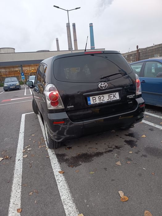 Toyota Corolla Verso 2,2 diesel 2006, primul proprietar in Romania