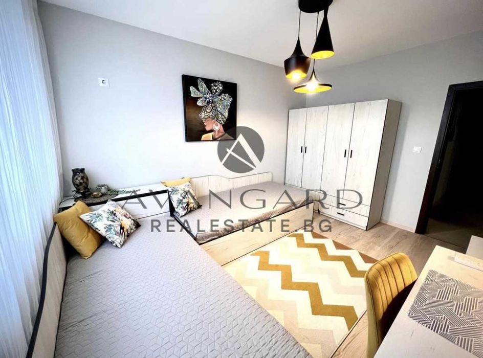 Продава се Тристаен апартамент в Пловдив, Кючук Париж - 95 кв.м за 2053 €/кв.м - Снимка #5