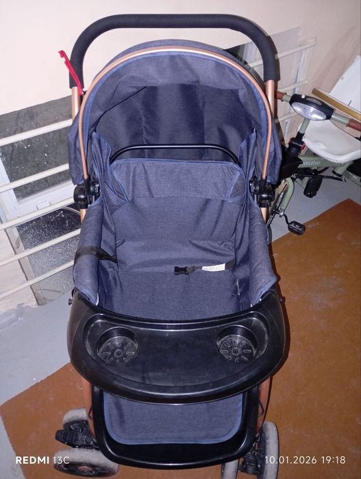 Продаёться каляска