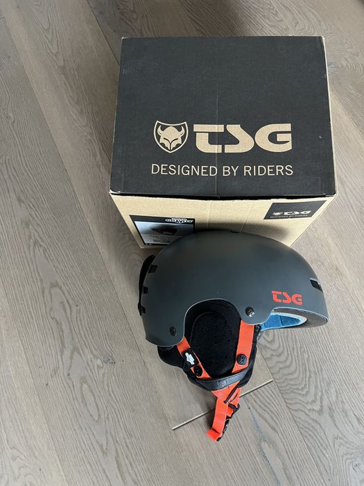 Casca schi TSG Youth Gravity