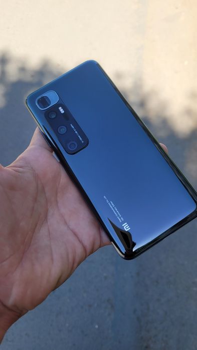 Xiaomi mi 10 ultra 8/256 в хорошем состоянии