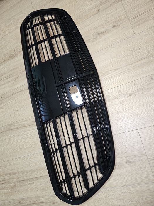 W223 решетка Mercedes ACC дистроник камера лайсна черна night package