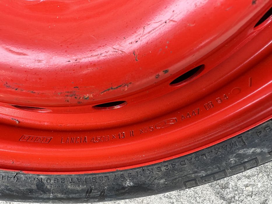 Резервни гуми патерица за фолксваген,фиат