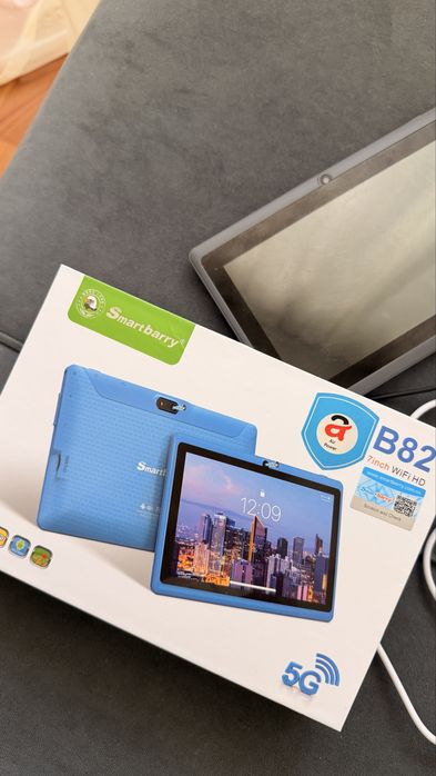 Проодается планшет!