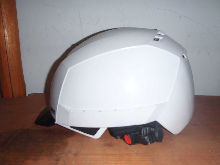 Casca alpinism,utilitar Uvex,iarna,ghetar