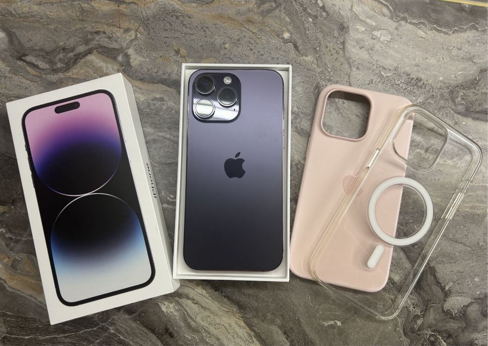 Продам Айфон 14 про мах 128