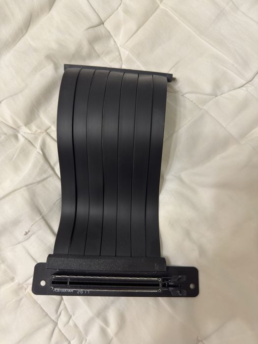 Райзер кабель Asus Rog Strix PCIe 3.0