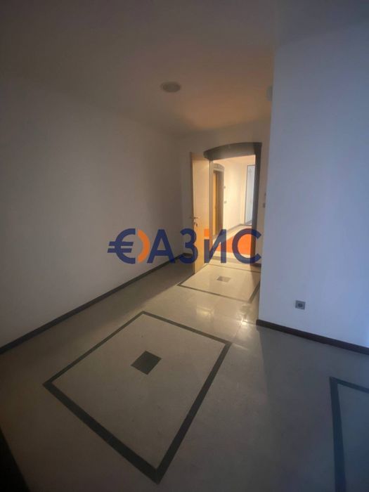 Продава се Четиристаен апартамент в к.к. Слънчев бряг - 280 кв.м за 674 €/кв.м - Снимка #5
