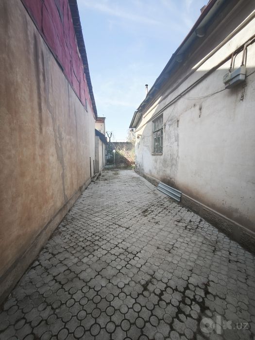Продам дом 4 сотки первая линия фасад 14,30