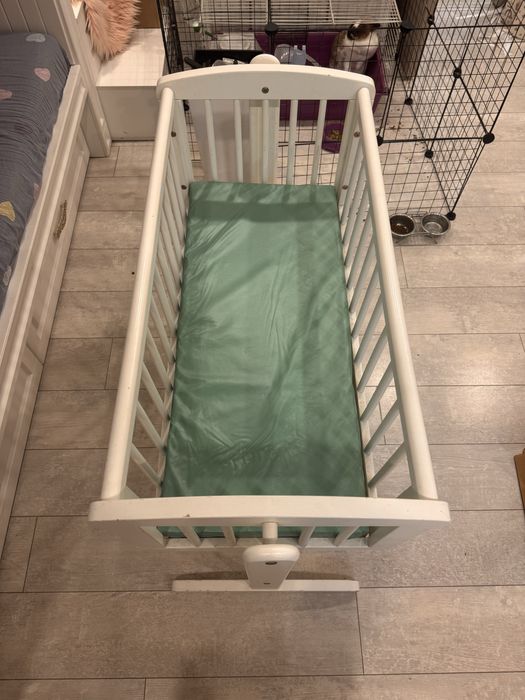 Детская кроватка качалка