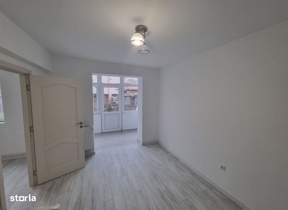 Apartament 2 camere Bucsinescu , 50 metri, etaj parter Cod:161652