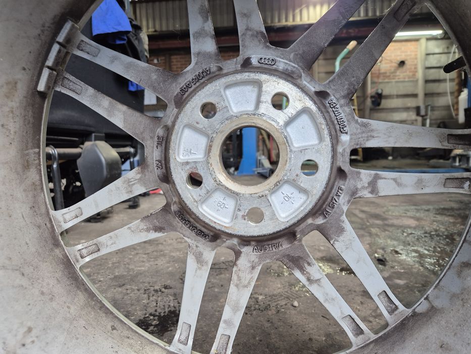 Janta audi 245/40/19