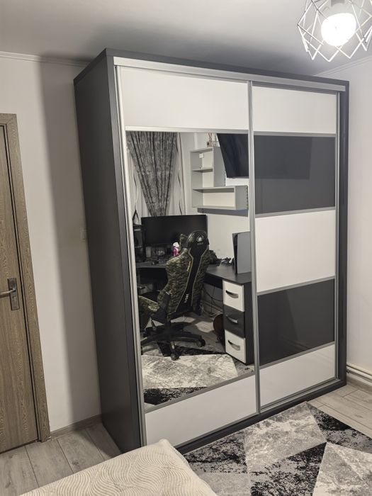 Apartament 3 camere,2 bai,parter-zona CET,Constanta