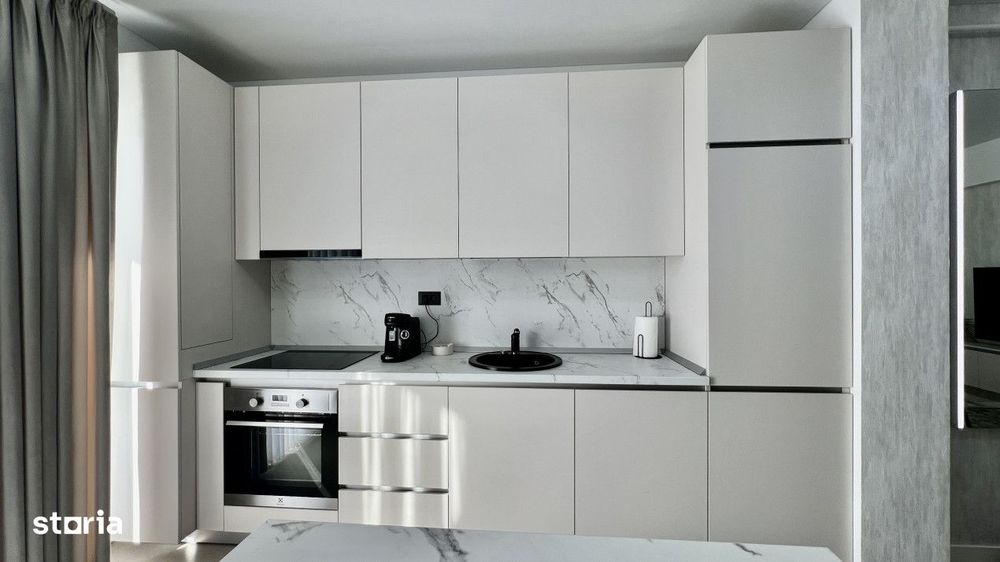 Alezzi Odyssey Apartament cu 2 camere amenajat elegant - acces la pisc