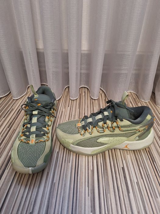 Air Jordan Luka 2 mărime 41 (uk7) ca noi.