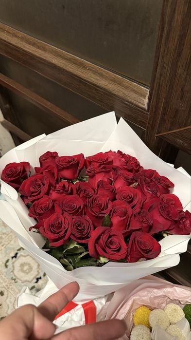 Цветы букеты 6000 срочно