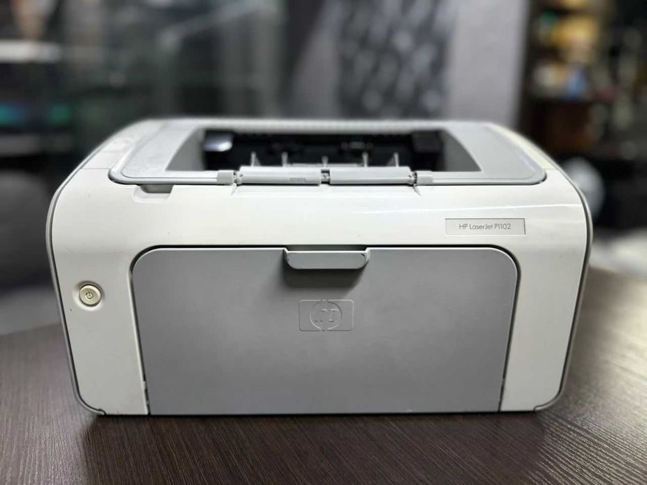 HP LaserJet Pro P1102 — лазерный принтер