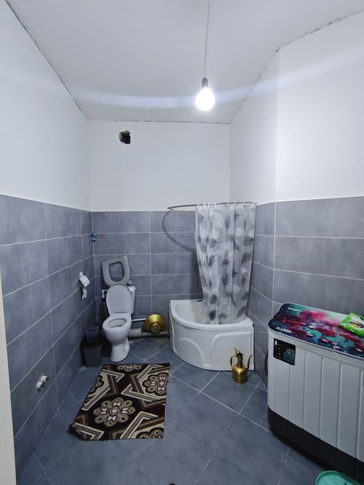 Квартира сатылады изынде 9жыл кредиы бар накка 600 айтаман келысемыз