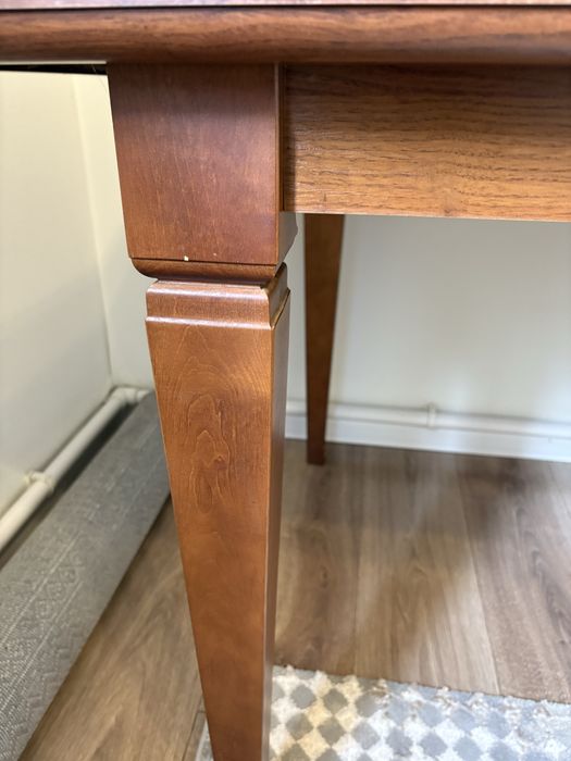 Продам стол в хорошем состоянии